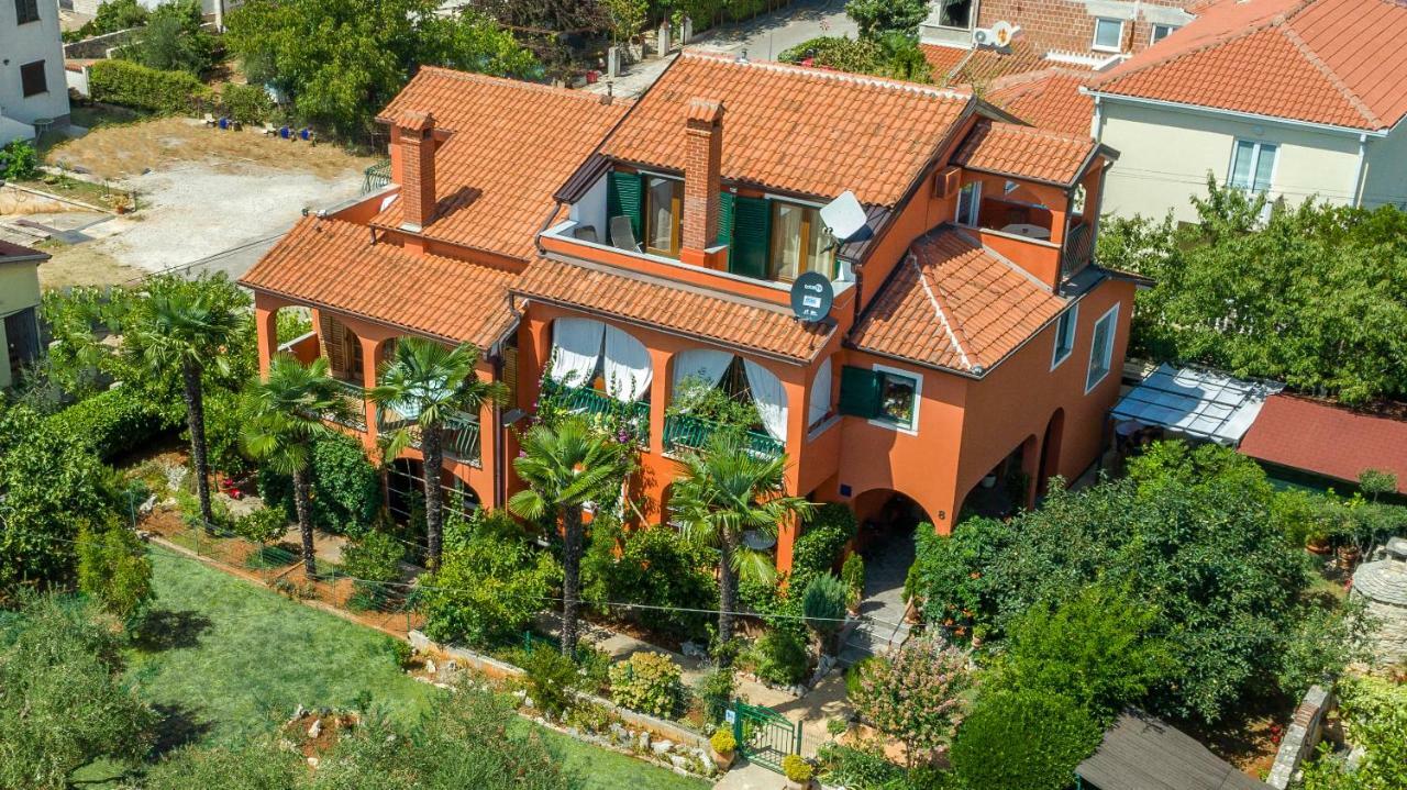Apartments Mirjana Novigrad  Екстер'єр фото
